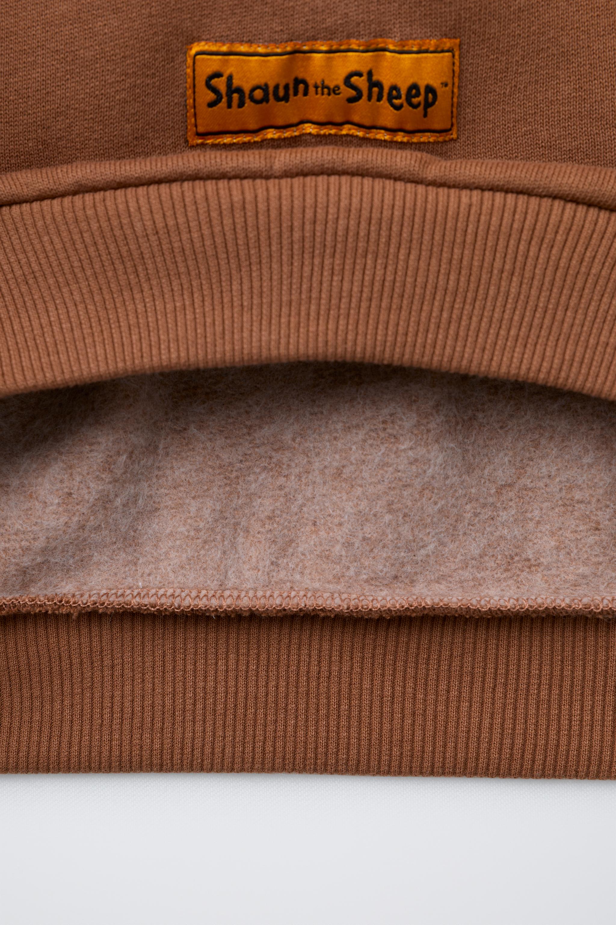 SHAUN THE SHEEP ™ SWEATSHIRT